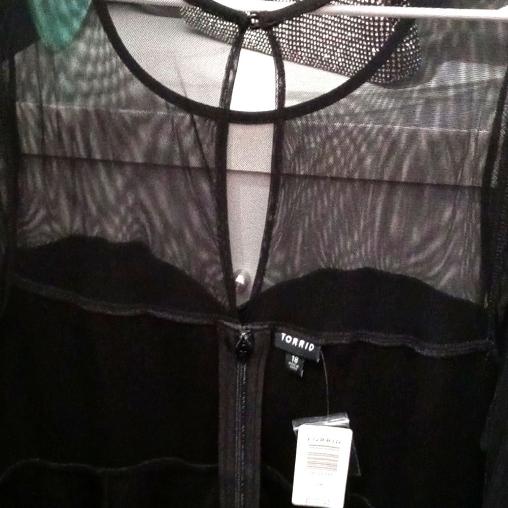 Black Lace Arms Pocket Dress